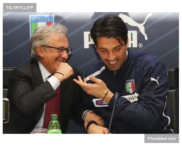 瓦诺利入主佛罗伦萨推行新体系 动态三中卫与双前腰自由换位